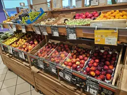 108-biocoop-bourg-en-bresse-kennedy-magasin-alimentation-bio-fruit-legume-saison.webp